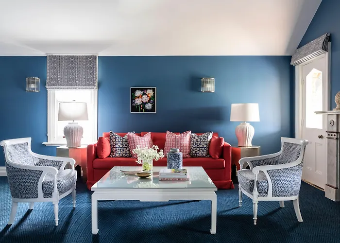 Hotel with view: Byng Street Boutique Hotel