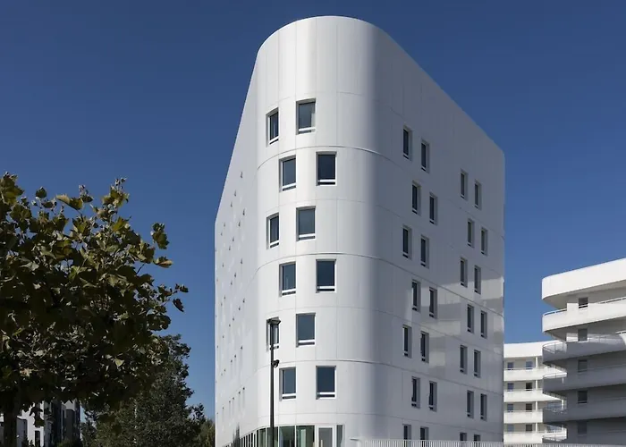 Citadines Confluent