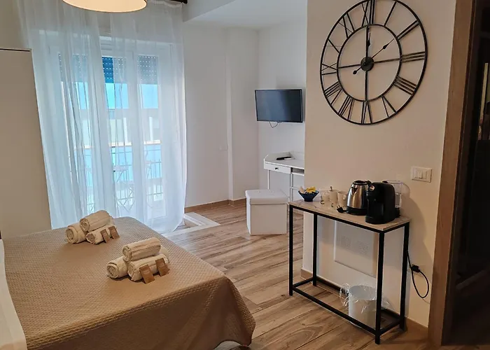 DIMORE IN residenze asproni 24