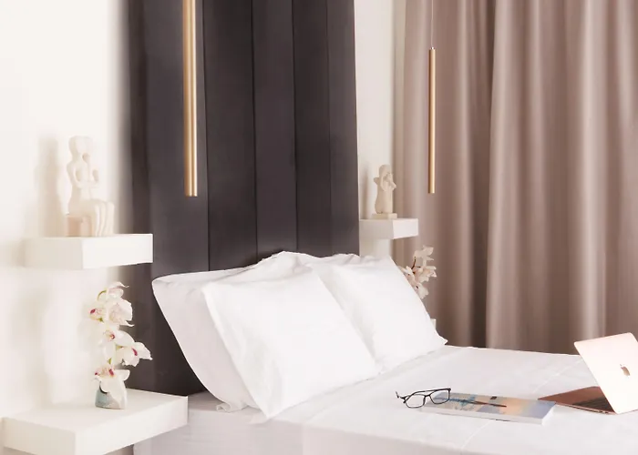 Atlas Suites