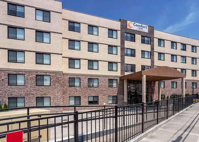 Family Hotel: Comfort Inn Jfk Airport