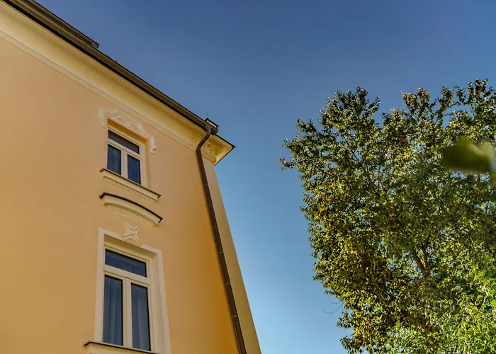 Villa Elisa