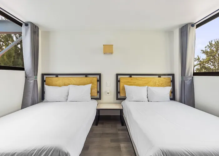 Lago Zirahuén By HomiRent