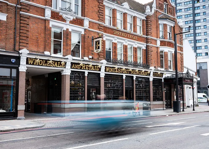 Hotel familiar: Spread Eagle