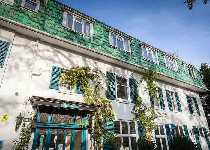 The Grove Hotel