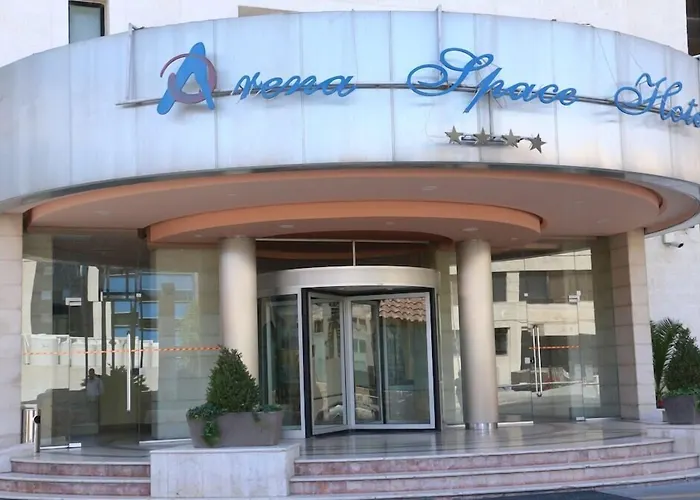 Arena Space Hotel
