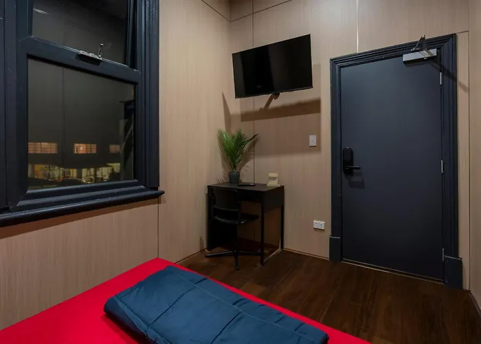 Hostel: Capsule Hostel Perth - Note - Valid Passport Required To Check-In