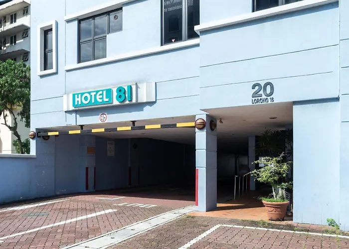 81 Geylang