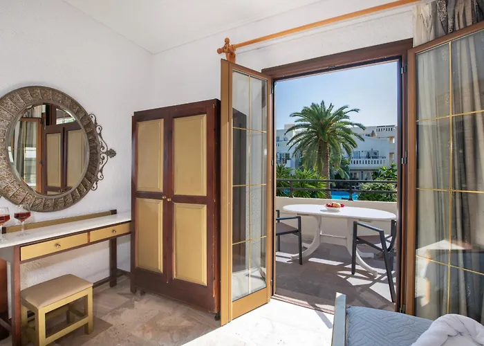 Castle Suites