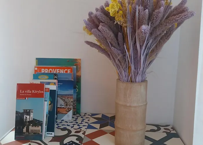 Hotel Cecil Adults Only