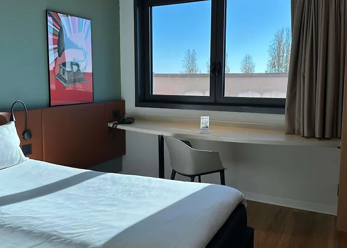 Hotel sulla spiaggia: Ibis Roma Fiera