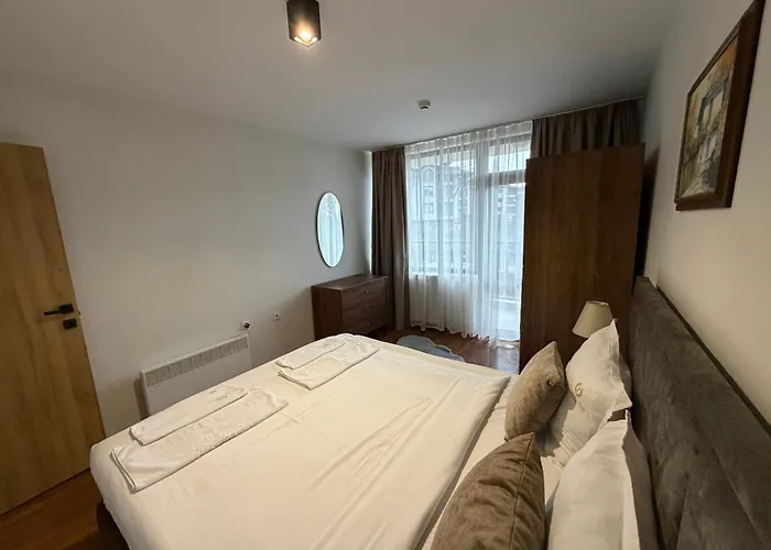 5 star hotels Elegant Lux