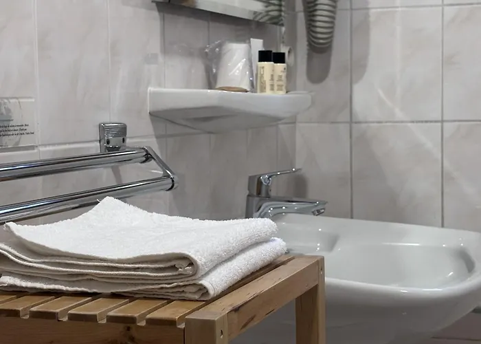 Cheap hotel: Hotel Les Airelles