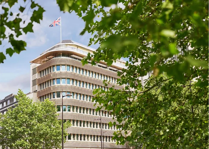 Trip to College 45 Park Lane - Dorchester Collection
