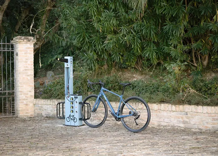 Villa Cri Cri B&B Di Charme - Bike B&B