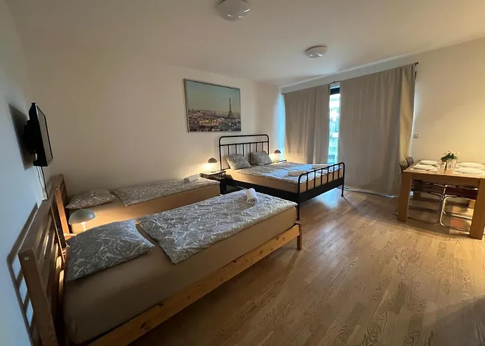 Apartment: Apartments In Residence Garden Towers