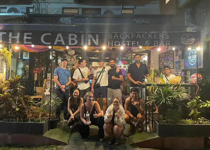 Hostel: The Cabin Backpackers Hostel & Bar