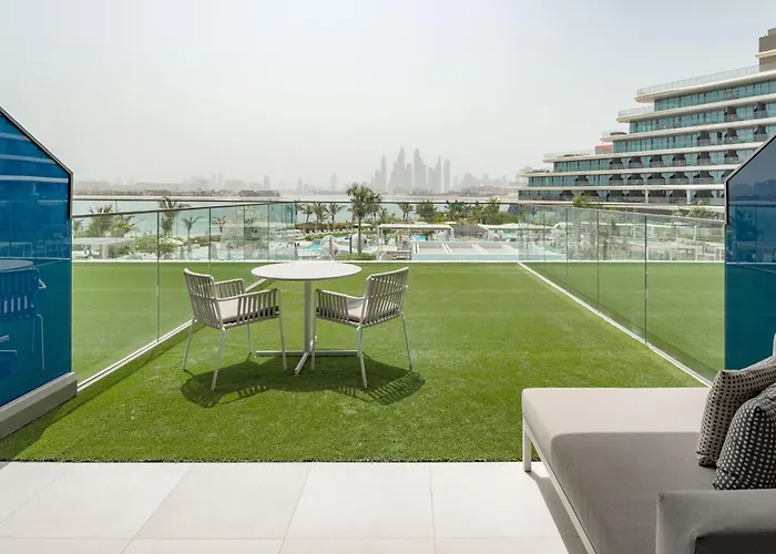 Resort: W Dubai - The Palm