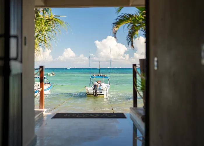 Vacation rental: Ocean Plaza By Zama Homes