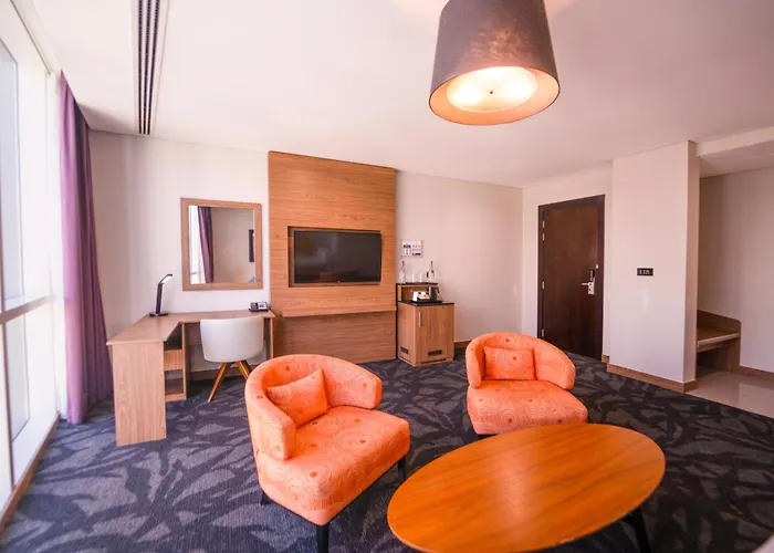 Luxury hotel only: Park Regis Business Bay