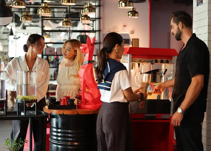 Pet Friendly hotel: Radisson Red Dubai Silicon Oasis