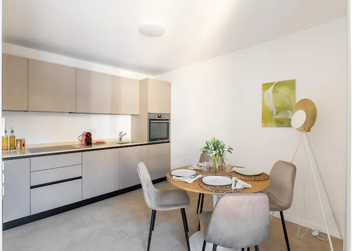 Schloss Locarno - Suites & Apartments
