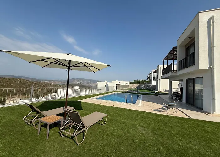 Villa: Villa Zuma Private Pool & Beach