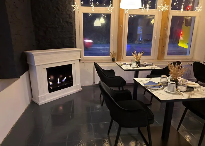 Hotel with Tennis: Hotel Rutherbach