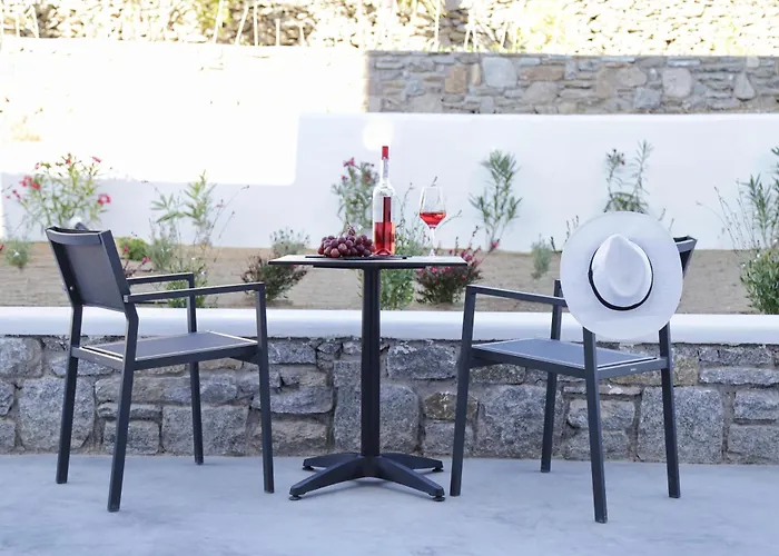 Airport Hotel: Livin Mykonos Hotel - Adults Only