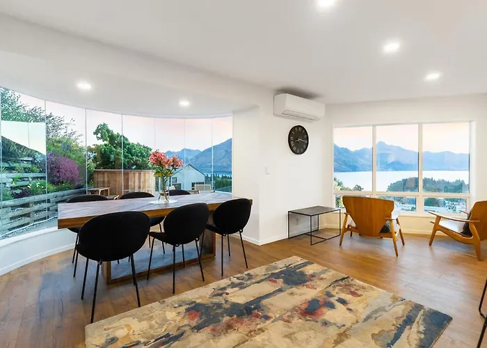 Edinburgh 3Br 2Ba With Hot Tub Views Fireplace