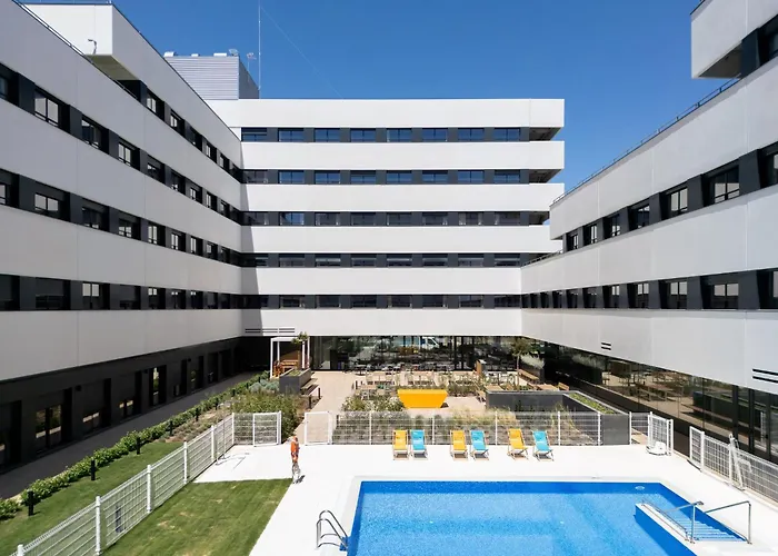 Student Experience Granada - Luxury Hostel