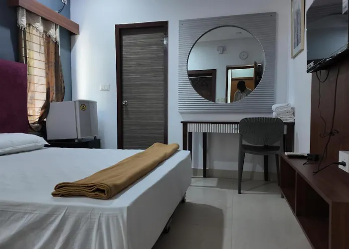 Mycasa Spacious Condo Suites, Kitchen, Free Parking, Alwarpet - Teynampet