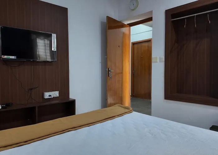 Mycasa Spacious Condo Suites, Kitchen, Free Parking, Alwarpet - Teynampet
