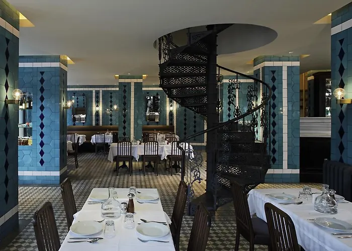 4 star hotel: Karakoy Rooms