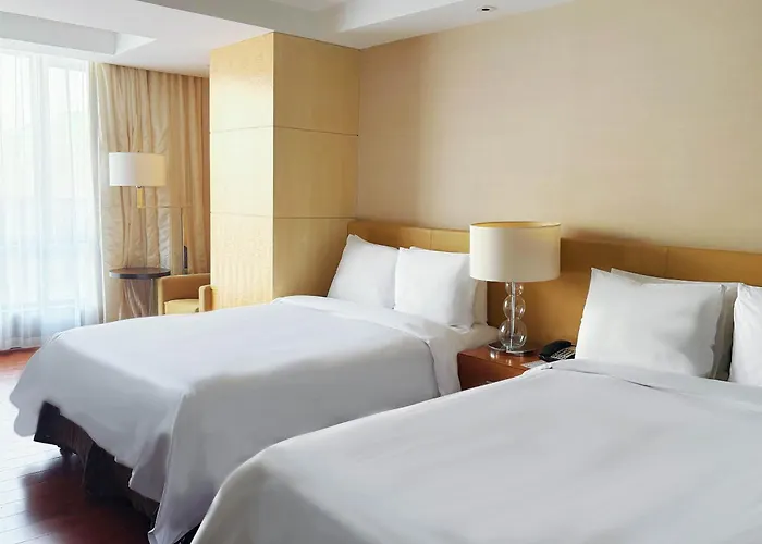 Hotel: The Sandalwood Beijing Marriott Executive Apartments
