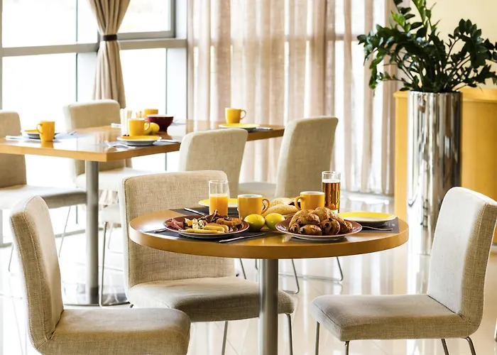 Hotel com jacuzzi: Ibis Abu Dhabi Gate