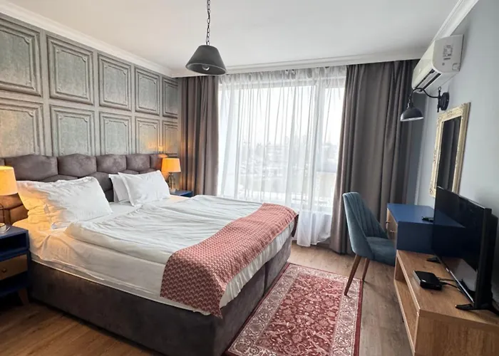 Avenue Hotel - Free Parking