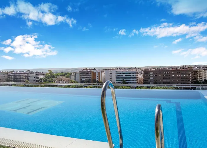 Hotel Jacuzzi: Hotel Cordoba Center