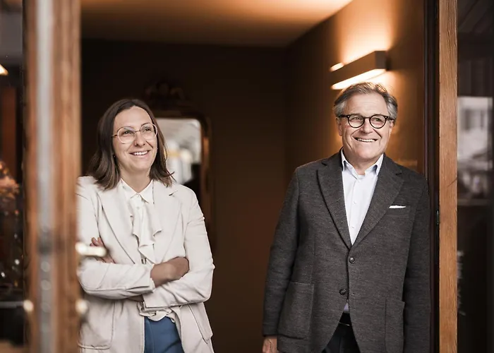 Hotel Jacuzzi: Boutique & Gourmet Hotel Orso Grigio - Grauer Baer