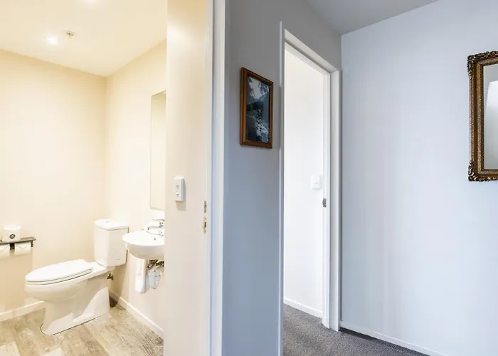 Quest Cathedral Junction Serviced Apartments