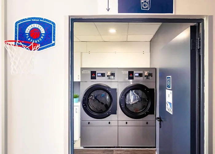 Ping Pong hotel: Ibis Budget Malaga Aeropuerto Avenida De Velazquez