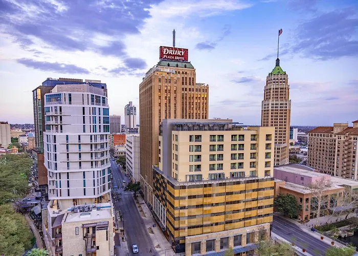 Drury Plaza San Antonio Riverwalk