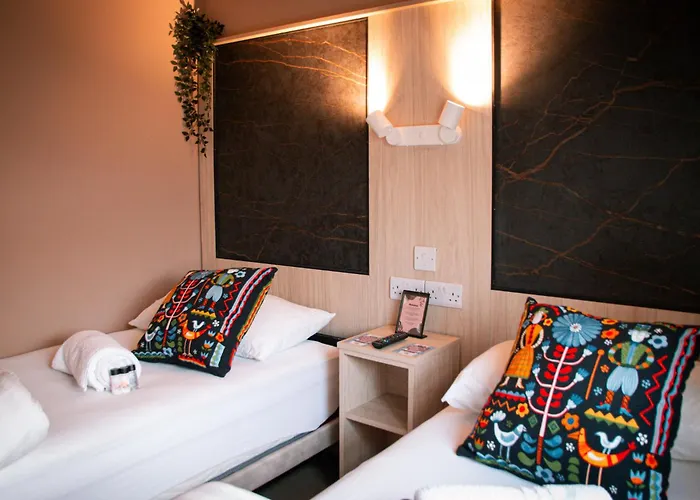 Gardiner House Hostel