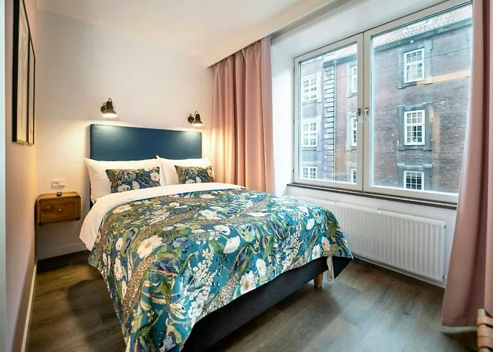 Central hotel: Motel One Copenhagen