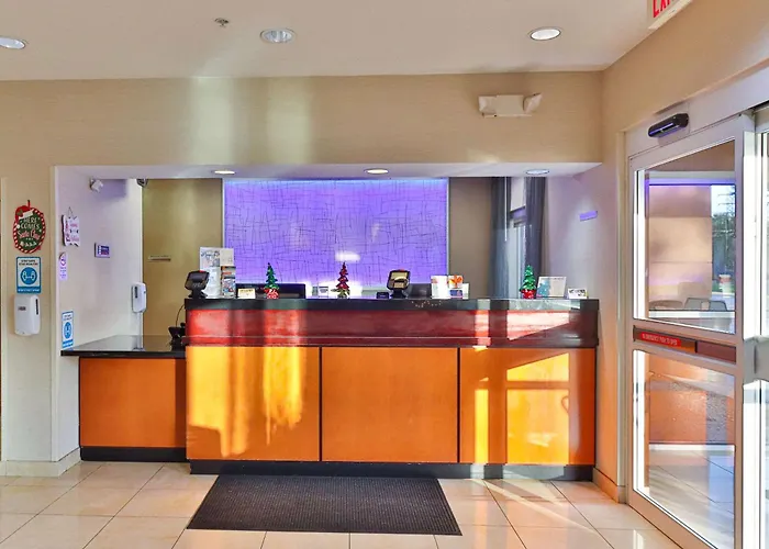 Comfort Inn & Suites Houston North - Spring