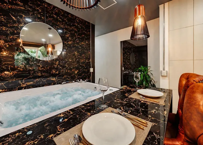 One Apartments Laureles