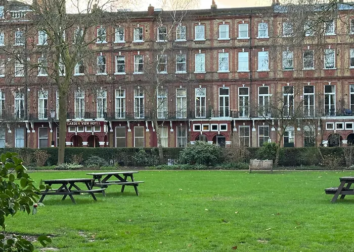 3 star hotel: Garden View Hotel