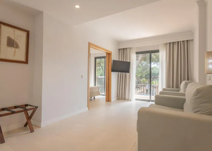 Vell Mari Hotel & Resort