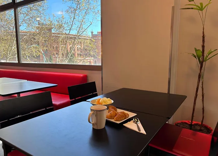 Hôtel accueillant les animaux: Ibis Madrid Centro Las Ventas