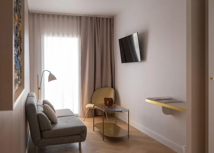 Hotel Le XIX